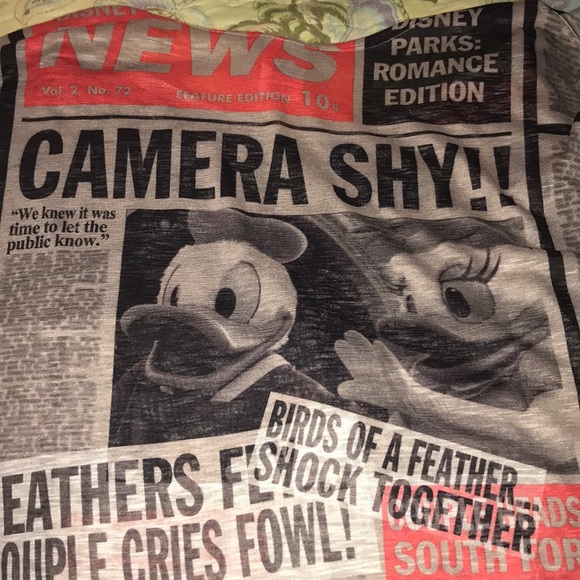 Disney Parks Top! - Picture 5 of 5